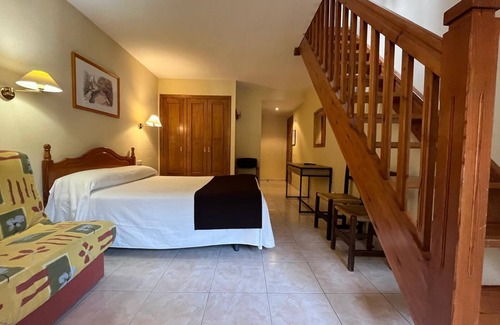 Les Casa | Hotel Joan Canejan