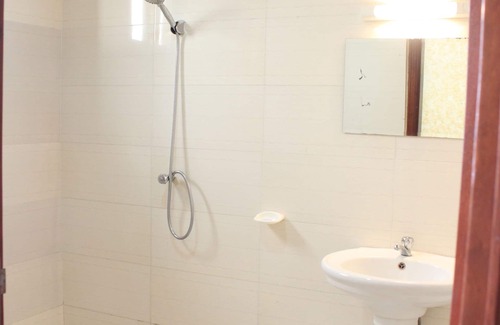 Douala Hotel | Hotel Joana