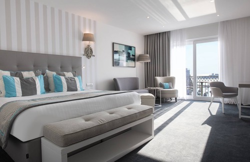 Paceville Hotel | Hotel Juliani
