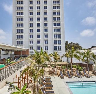 Los Angeles Hotel | Hotel June West LA, a Member of Design Hotels