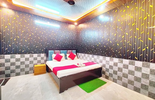 Varanasi Hotel | Hotel K Kutir Varanasi