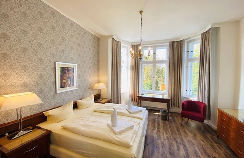 Lubeck City Centre Hotel | Hotel Kaiserhof DELUXE
