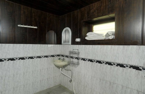 Kausani Hotel | Hotel Kausani Retreat