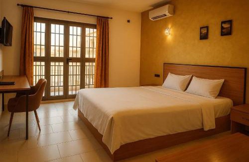 St. Louis Hotel | Hotel KEUR HORUS
