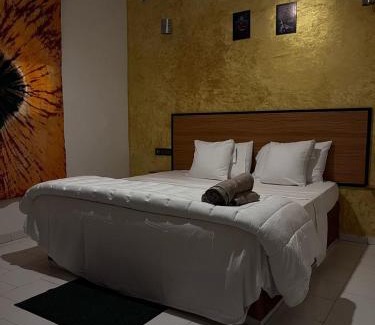 St. Louis Hotel | Hotel KEUR HORUS