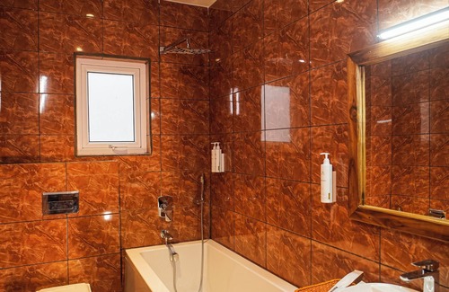 Phuntsholing Hotel | Hotel Khamsum