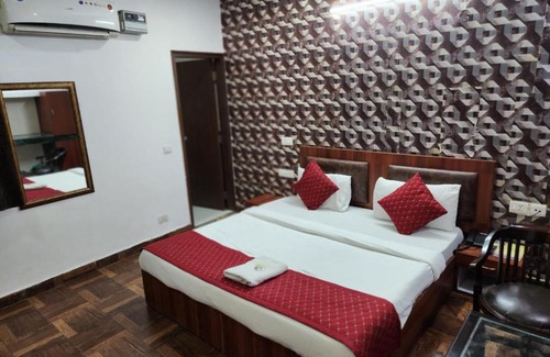 Vasant Kunj Hotel | hotel King residency