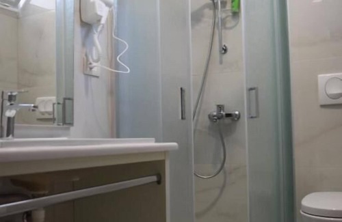 Himare Hotel | Hotel Kolagji