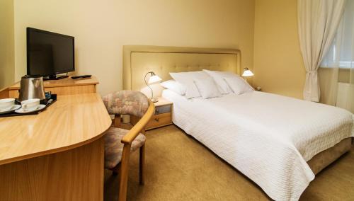 Ostrow Wielkopolski Hotel | Hotel Komeda