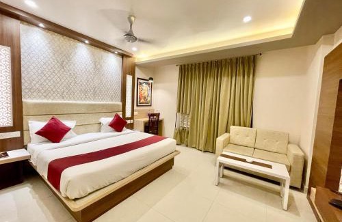 Puri Hotel | Hotel KP ! Puri near-sea-beach-and-temple fully-air-conditioned-hotel with-lift-and-parking-facility