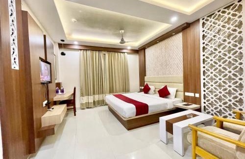 Puri Hotel | Hotel KP ! Puri near-sea-beach-and-temple fully-air-conditioned-hotel with-lift-and-parking-facility