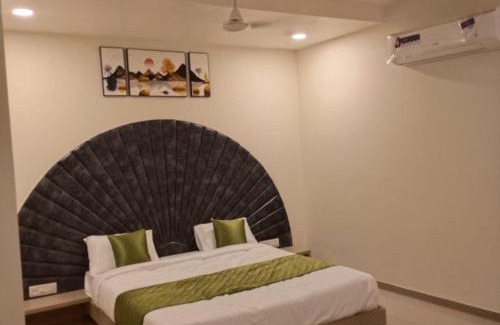 Palanpur Hotel | Hotel Krishna Park