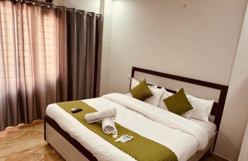 Chhata Hotel | Hotel Krishna Residency - Top Rated ! Most Awarded ! Lift ! Family Friendly ! Budget Friendly