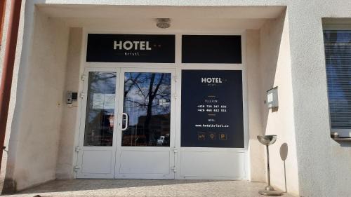 Pardubice Hotel | Hotel Kristl