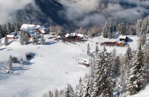 Ambroz pod Krvavcem Hotel | Hotel Krvavec