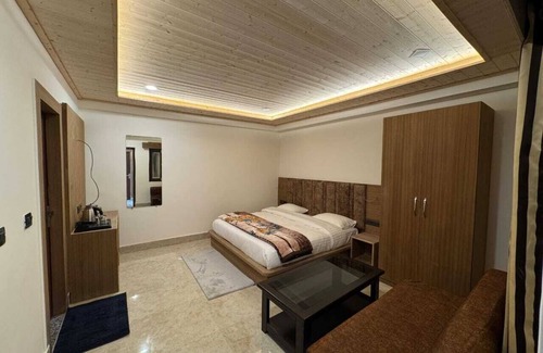 Badrinath Hotel | Hotel Kuber Palace Badrinath