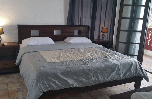 Santa Lucia Hotel | Hotel La Cueva De Limón