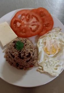 Santa Lucia Hotel | Hotel la Cueva Limon