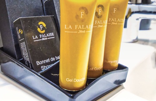 Bonapriso Hotel | Hotel La Falaise Bonapriso