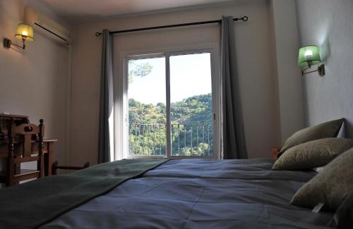Algatocín Hotel | Hotel La Fuentecilla