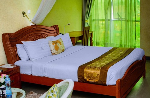 Kampala Hotel | Hotel La Grande