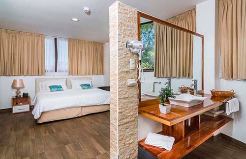 Bahía de la Academia Hotel | Hotel La Isla