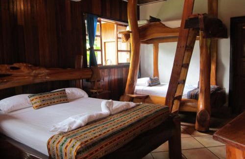 Cocles Hotel | Hotel La Isla Inn