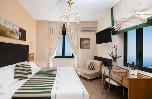 Taormina Hotel | Hotel La Pensione Svizzera