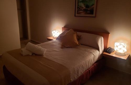 San Diego Hotel | Hotel La Pequena Valencia