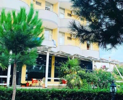 Shengjin Hotel | Hotel La Perla