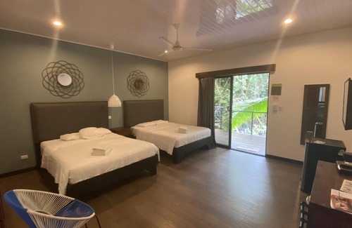 Manuel Antonio Hotel | Hotel La Posada and Jungle