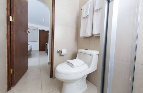 Chapultepec Hotel | Hotel La Riviera