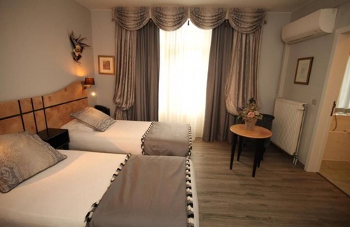 Wemmel Hotel | Hotel La Roseraie