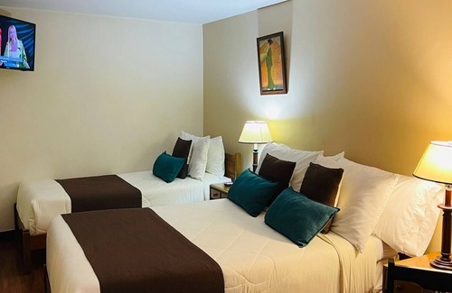 Santa Fe Hotel | Hotel La Sabana
