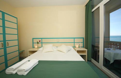 Cavi Hotel | Hotel La Scogliera