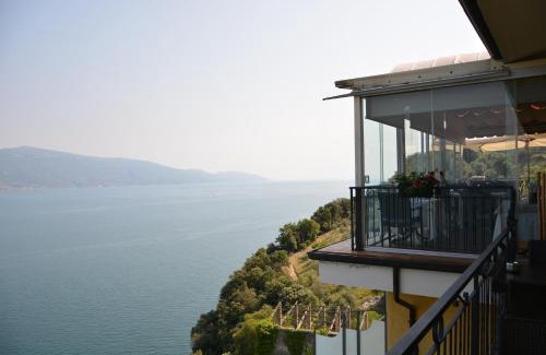 Gargnano Hotel | Hotel La Terrazzina