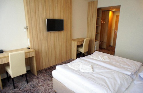 Pardubice Hotel | Hotel Labe