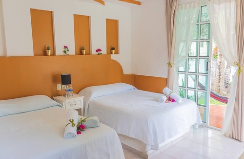 Santa Elena Hotel | Hotel Lagoon