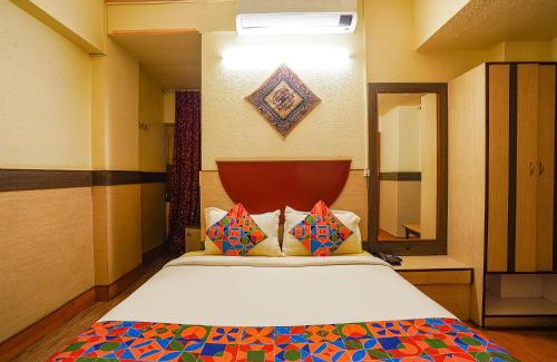 Bangalore City Center Hotel | Hotel Lalbagh Gardenia