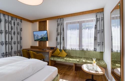 Fuegen Hotel | Hotel Landhaus Zillertal