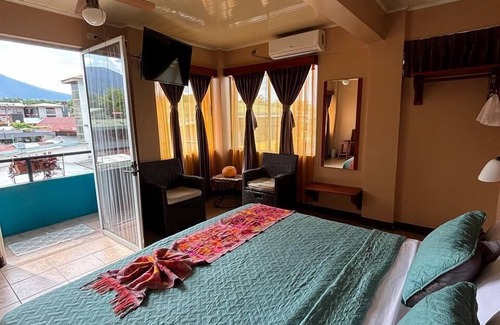 La Fortuna Hotel | Hotel Las Colinas