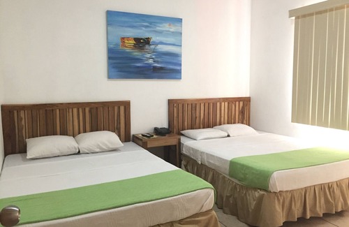 Playa Las Hojas Hotel | Hotel Las Hojas Resort & Beach Club