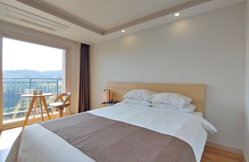 Seogwipo City Hotel | Hotel Lavender Jeju