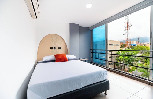 Laureles - Estadio Hotel | HOTEL LAX