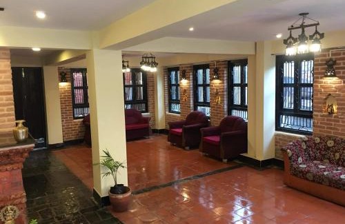 Bhaktapur Hotel | HOTEL LAYAKU DURBAR