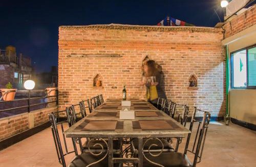 Bhaktapur Hotel | HOTEL LAYAKU DURBAR