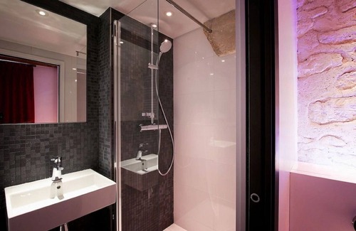 Quartier de la Monnaie Hotel | Hotel le Clos de Notre Dame