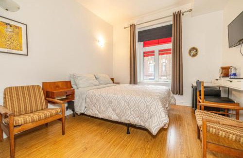 Gay Village Hotel | hotel le coach
