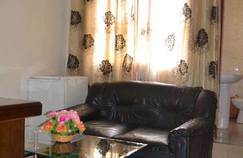 Yaounde Hotel | Hotel Le Diplomate