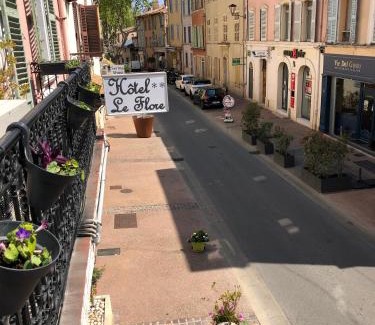 Frejus City Centre Hotel | Hotel Le Flore